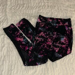 POP Fit Pink and Black Pattern Leggings